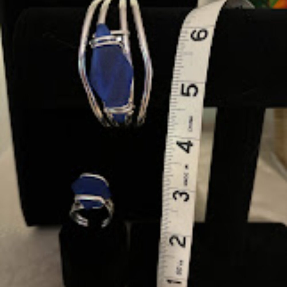 Beautiful Blue Color Cuff Bracelet and Ring (size 10) in Silver Tone - Picture 10 of 14